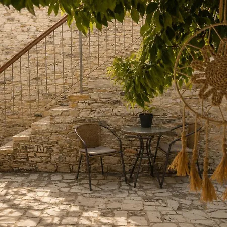 Four Stories Guest house Pano Lefkara